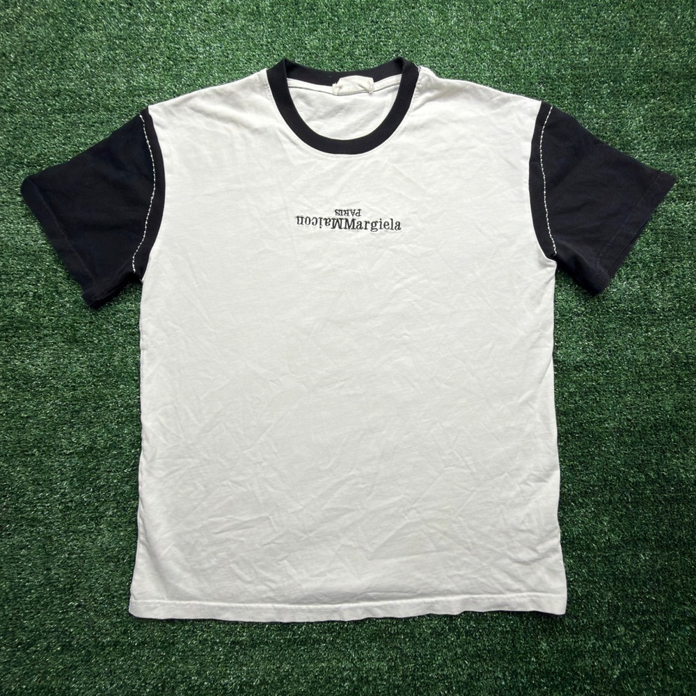 Maison Margiela Upside Down Logo Ringer T-Shirt White Black Mens Small